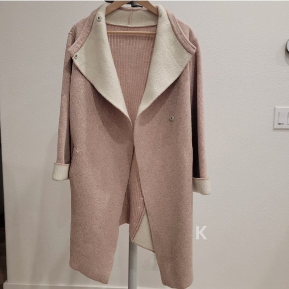 Open front Oversized Sweater Coat. Off Light Pink - Picture 1 of 16